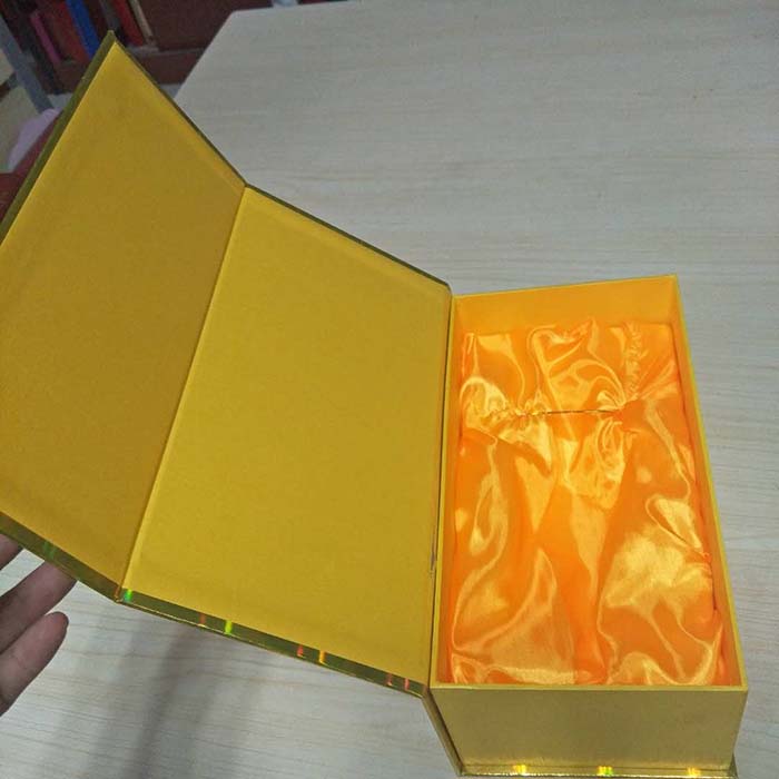書本式裝精裱木盒